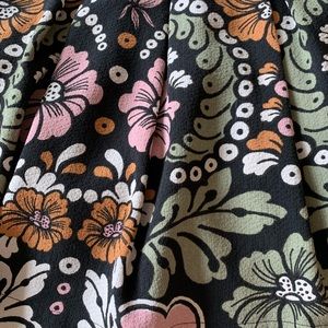 LIKE NEW: Printed Pleated Skirt